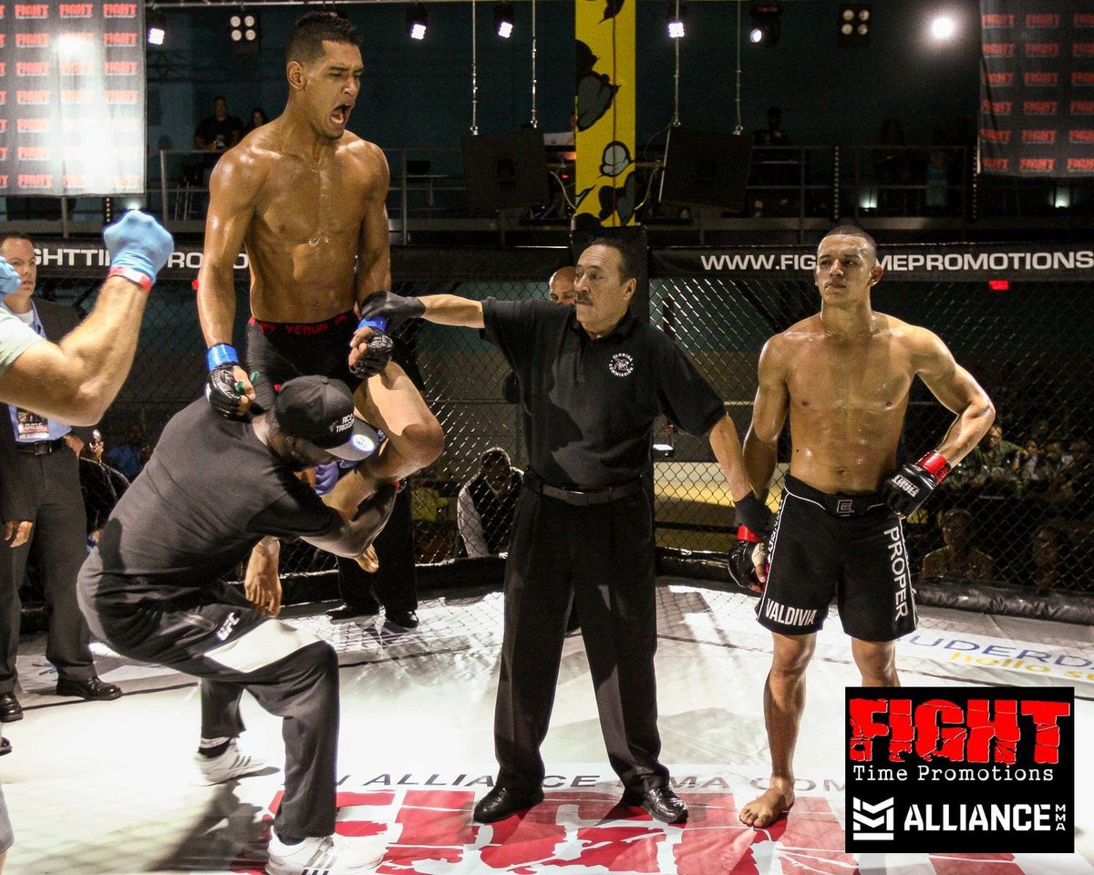 fighttimemma's tweet photo. Congratulations to the #fighttime37 winners.  We're back Oct. 20th https://t.co/EftT8SrI6R