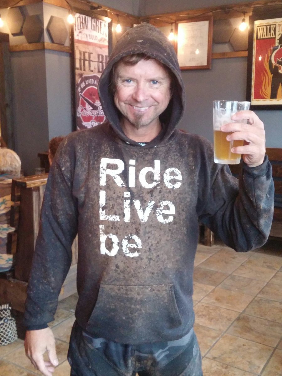 YetiResearchCo's tweet photo. It's wet here in wv... #ridelivebe @RideLivebe #findyouryeti https://t.co/23kRyW5dem