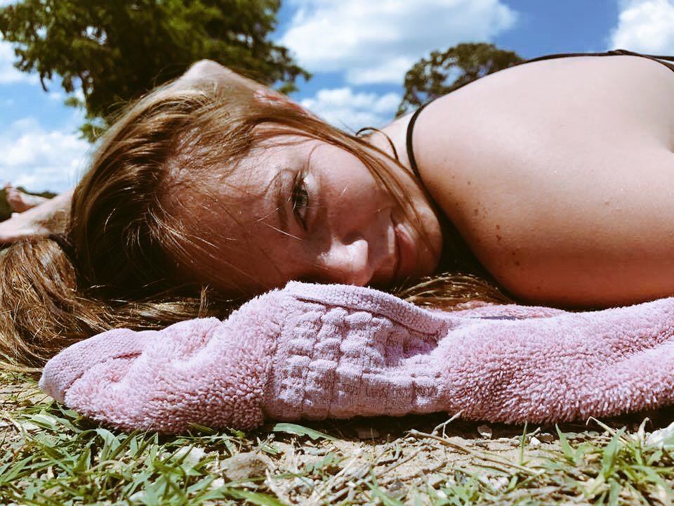 cherokeeajs's tweet photo. Happy Birthday to my half. I love you more than you know. I hope you're having a great day, babes. ๐๐๐โค๏ธ #HeresTo19 https://t.co/tG9N8BpVCE