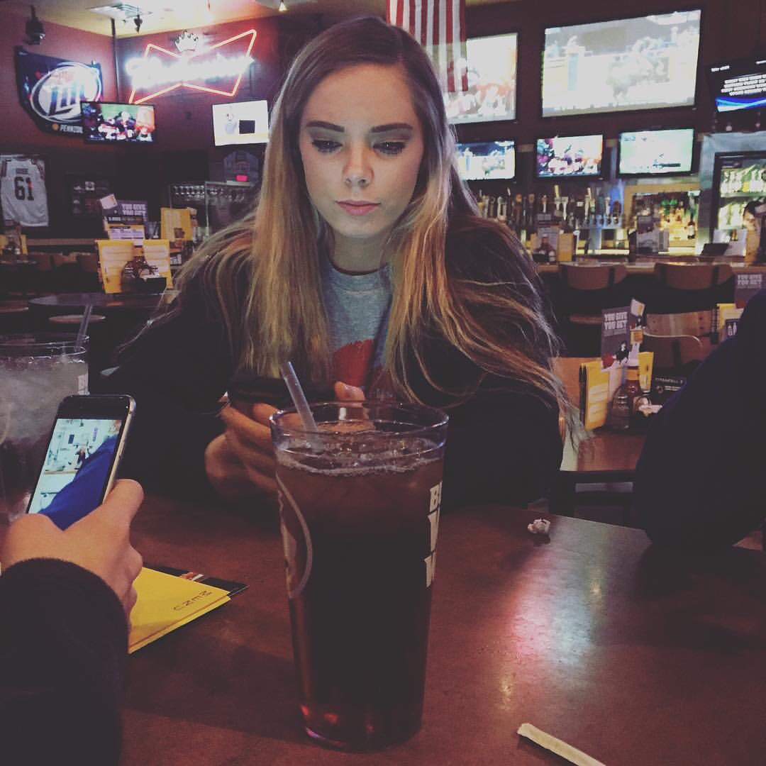 cherokeeajs's tweet photo. Happy Birthday to my half. I love you more than you know. I hope you're having a great day, babes. ๐๐๐โค๏ธ #HeresTo19 https://t.co/tG9N8BpVCE