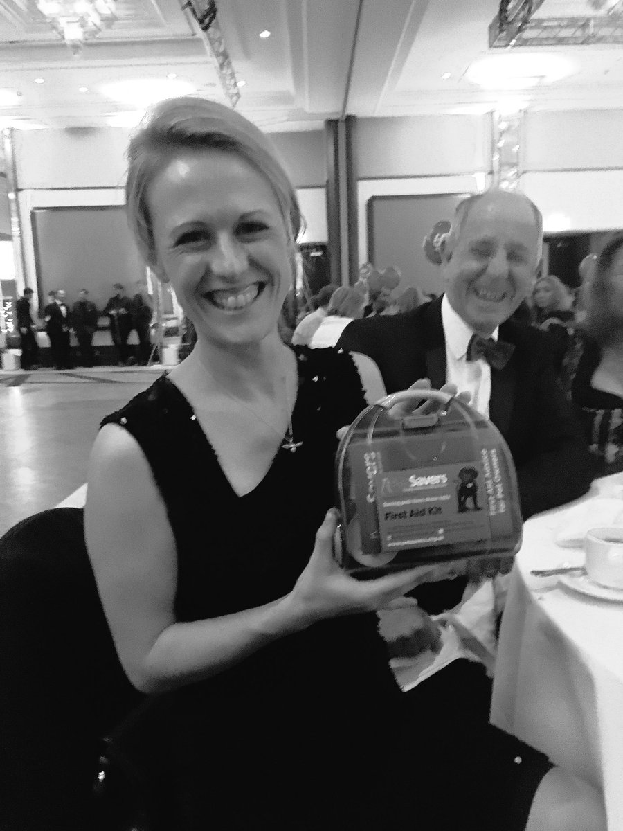 BSAVAPresident's tweet photo. @BSAVA_Angharad strikes lucky in #BSAVASCOT raffle https://t.co/1RXBsf6tn7