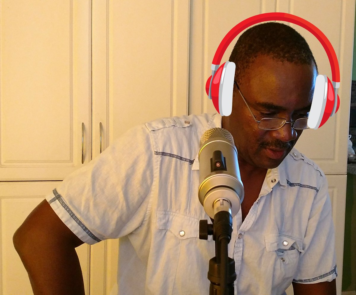 BradHutchings's tweet photo. Really fun podcast recording session with @ekowart. 3 episodes on tape plus a new enthusiast (David) for the medium. https://t.co/CPE3X30GH7