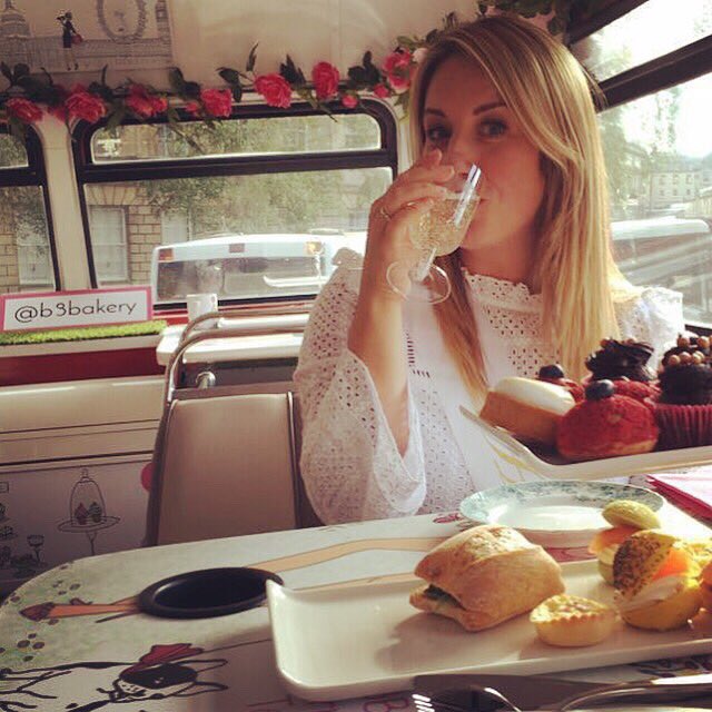 AnnaWeather's tweet photo. Such fun on the @B8Bakery Afternoon Tea Tour bus in Bath today. #hendofun #bath #afternoontea https://t.co/wuqr9TGw3o