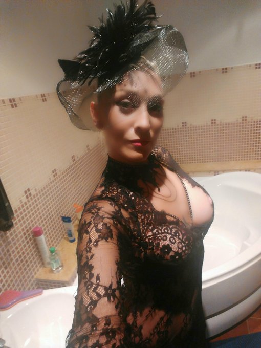 Ya preparada @1975_zeus  vamonosssss https://t.co/8TMhxs9juS<a class="tags" target="_blank" title="On Twitter" href="/?out=eyJ0eXAiOiJKV1QiLCJhbGciOiJIUzUxMiJ9.eyJpYXQiOjE3MjM1MzQ2ODYsImlzcyI6InR3cG9ybnN0YXJzLmNvbSIsIm5iZiI6MTcyMzUzNDY4NiwiZXhwIjoxNzU1MDcwNjg2LCJyZWRpcmVjdF91cmwiOiJodHRwczovL3R3aXR0ZXIuY29tLzE5NzVfemV1cyJ9.kGQTZ9CcZHezTTE9G-Qo3_QEv1OMhGmbJzy7enZv1-mJ1VchIOCZIuAsohuZRMyQ9pQEPaC0mKAGEaAF6n2A1A">@1975_zeus</a><a href="/tag/mostoles"class="tags"><span>#mostoles</span></a>