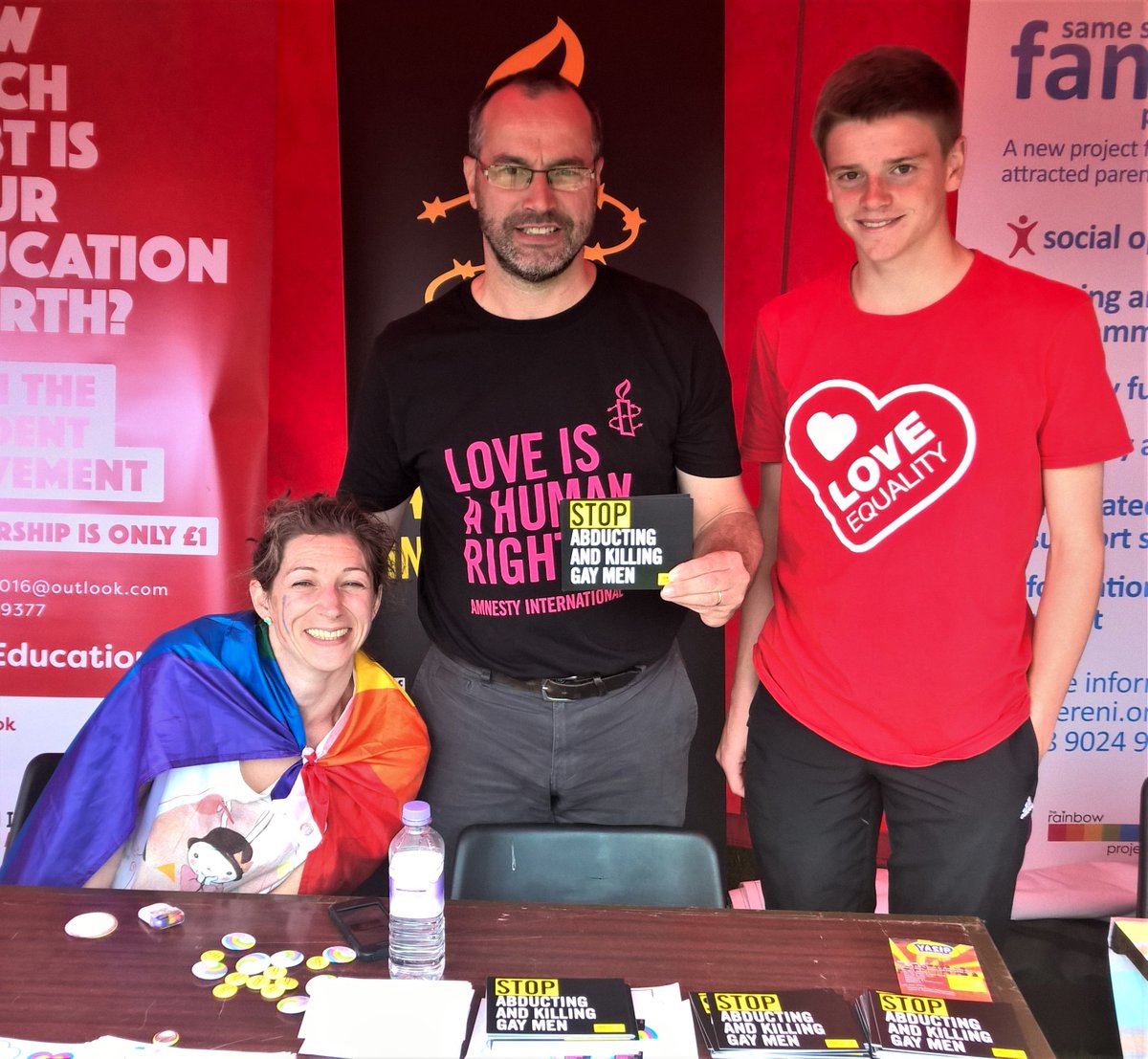 prideinnewry's tweet photo. Reaching out and supporting Pride in Newry at the Community Village today at McClelland Park #PrideInNewry #EqualMarriage #demandchange https://t.co/hZMEgUmCR5