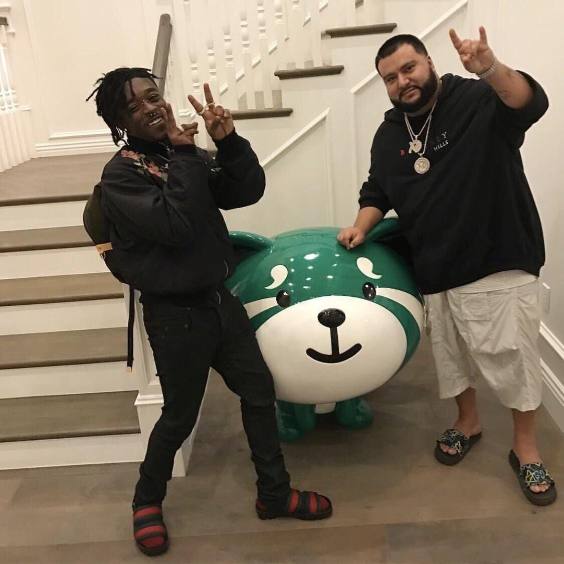 TheWeekndNewsXO's tweet photo. KISS LAND PT. 2 ???????? @LILUZIVERT @cashup https://t.co/Y6LeZbzLWV