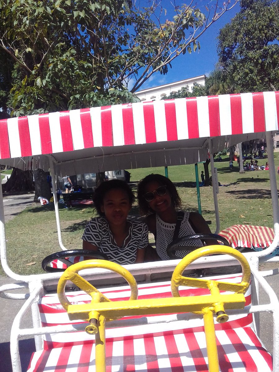 crislayneLaura's tweet photo. De role porai.ππ
#Ntjbb.ππππ https://t.co/8xrpGTcl29