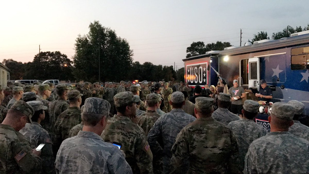 MobileUSO's tweet photo. @HoustonTexans Cal McNair &amp; @briancushing56 made the night of hundreds of service members last night in Katy! #HoustonStrong #BetheForce https://t.co/4iKHoQyEhp