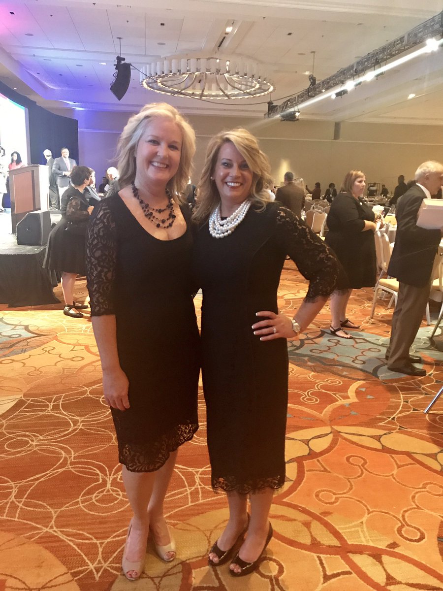 Becky75C's tweet photo. Great week in Philadelphia celebrating Community Action.  #BeCommunityAction #CAPCON17 #KCEOC https://t.co/Lhjaw88J2G