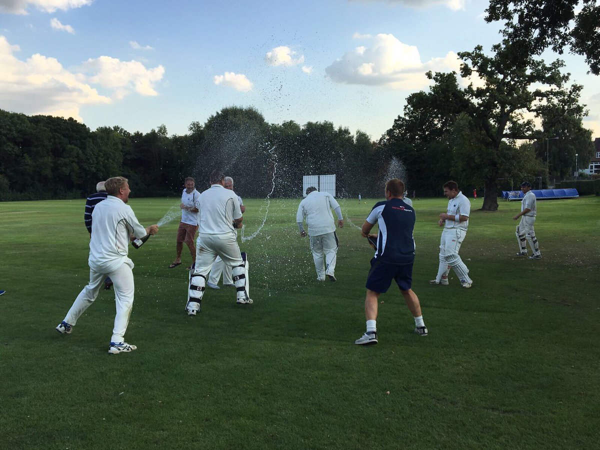 LondonColneyCC's tweet photo. #Champions https://t.co/K9jSiRWXEK