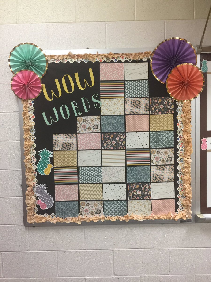 ms_walle's tweet photo. First week was a success! #classroomsetup2017 #lwylearniss #Back2School #Teacherlife #NIMSrocks https://t.co/gOpwSvHP5O