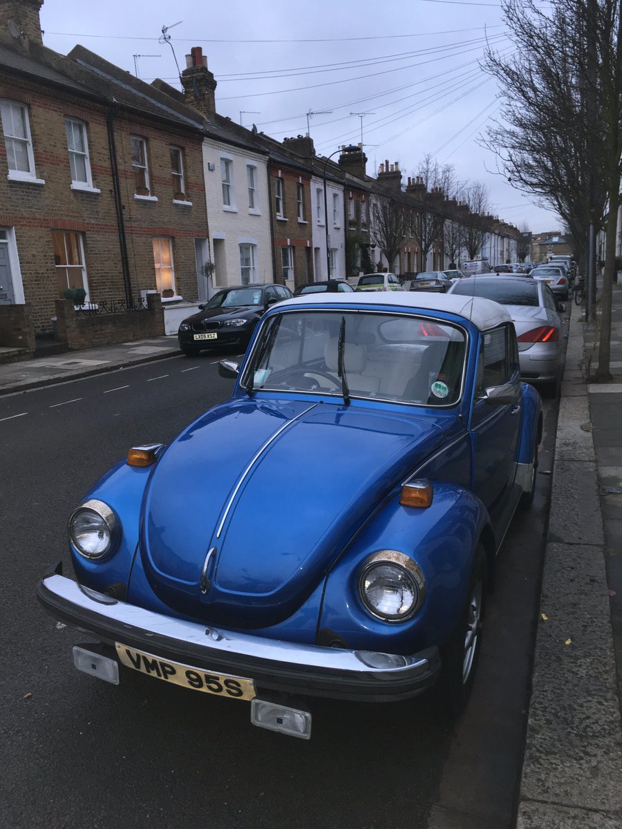CarolineMarys's tweet photo. Please help find my car stolen from Albert Bridge Road London SW11 on the night of 1st Sept. Huge sentimental value only. Please please RT https://t.co/sSjgyqNTKk