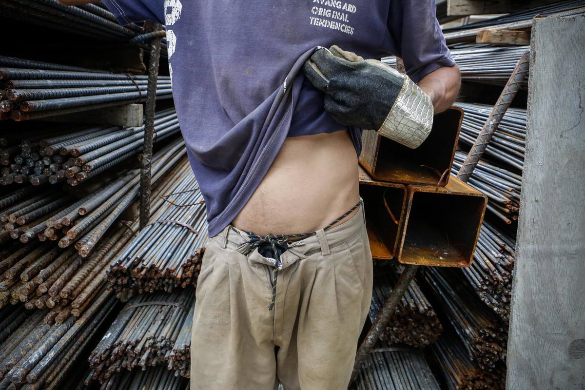 ElNacionalWeb's tweet photo. EFE: Los venezolanos pierden kilos y bajan de talla https://t.co/eZjMJYjiHH  https://t.co/HfA8SN1X1m
