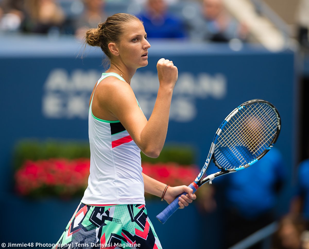 KAROLINA & KRYSTINA PLISKOVA - Página 14 DIvCWkWXcAAsd-R