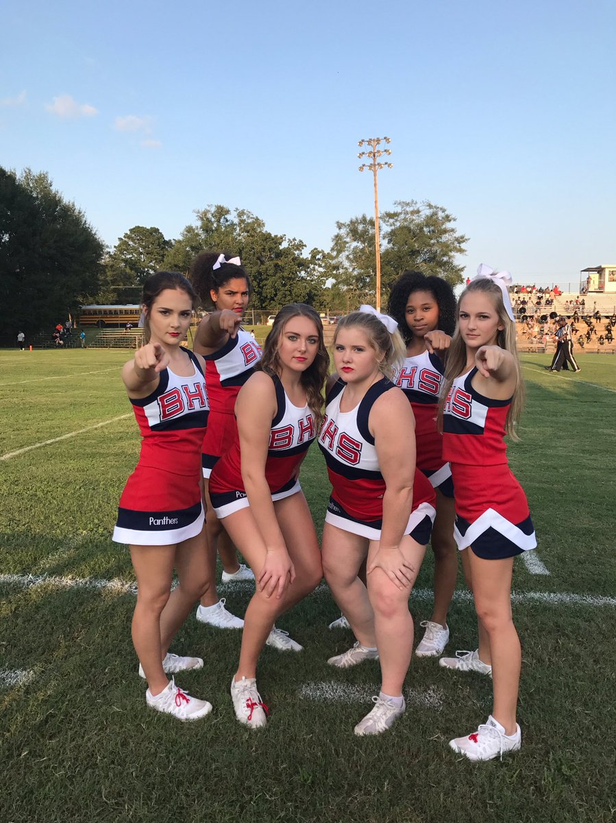 MadisyynWall's tweet photo. If you didn't get to see this remake then you missed out... 🤑‼️😈😍 #freshmantosenior #SEN18R #WAOB #OBCheer https://t.co/KiIsP2Tp1A