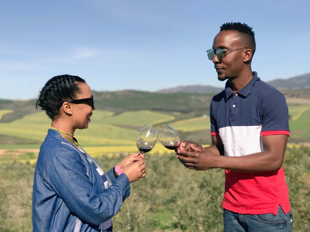 Throughmywinegl's tweet photo. Deep convo's about... #botmoments #botspring2017 #bestofbotrivier #botrivierspringweekend https://t.co/ntJSiWClbn