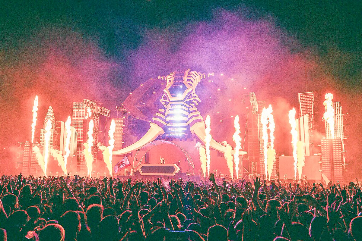 djsnake's tweet photo. New York was showing mad love 🔆 https://t.co/IVi7BqYmm4
