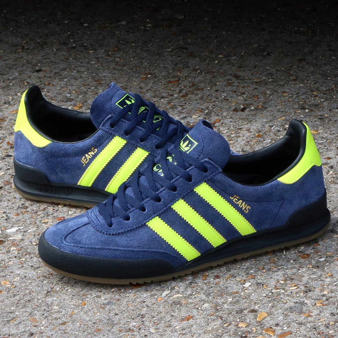 adidas jeans blue yellow