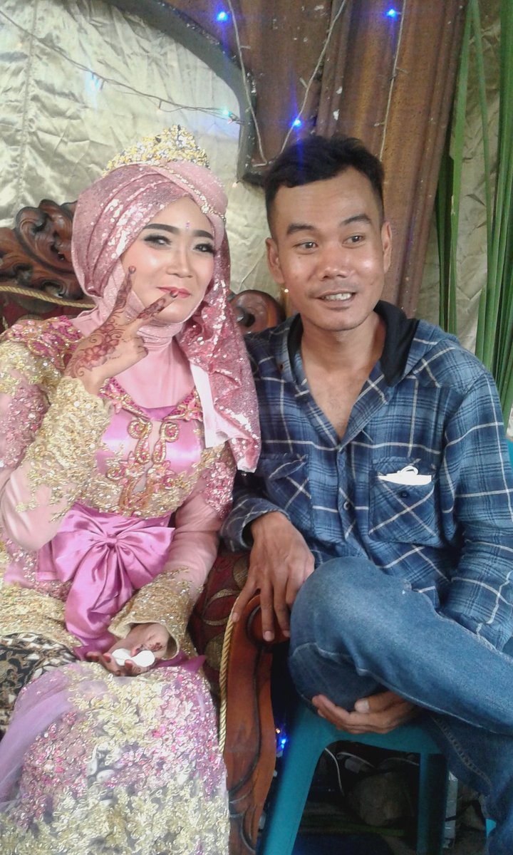 aji_ian's tweet photo. Congraz...endang.. https://t.co/BXjRK9JADu