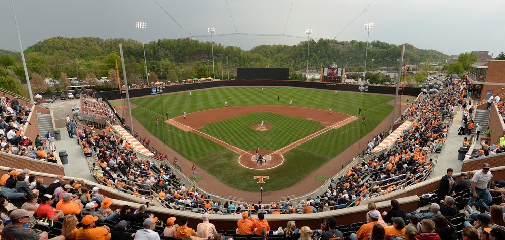 cortland_lawson's tweet photo. Extremely excited to announce that I have verbally committed to further my baseball career at The University of Tennessee! #govols🍊 https://t.co/FLOEcgNLWB