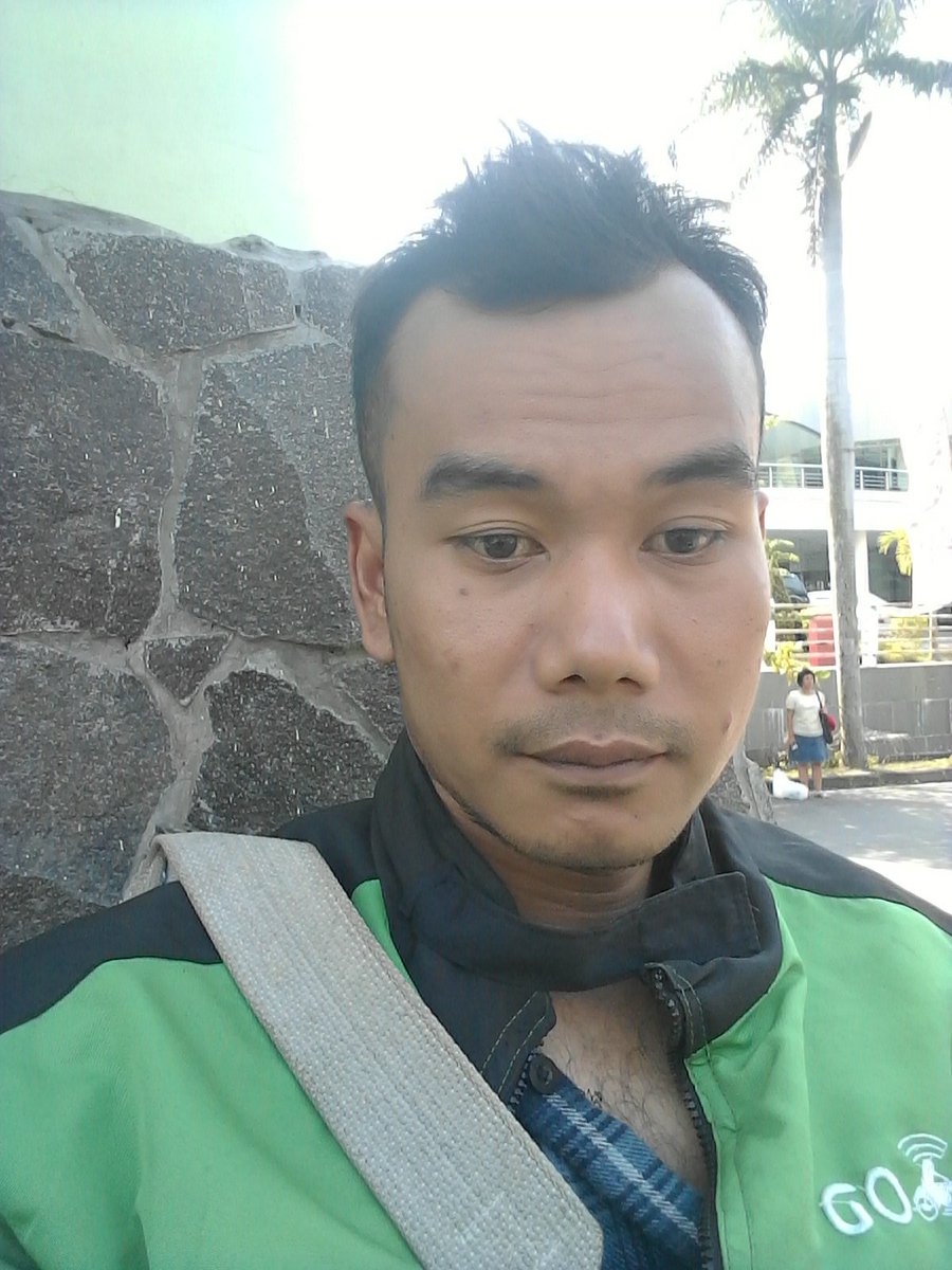 aji_ian's tweet photo. Rambut baru.. https://t.co/5eNCjfhJlR