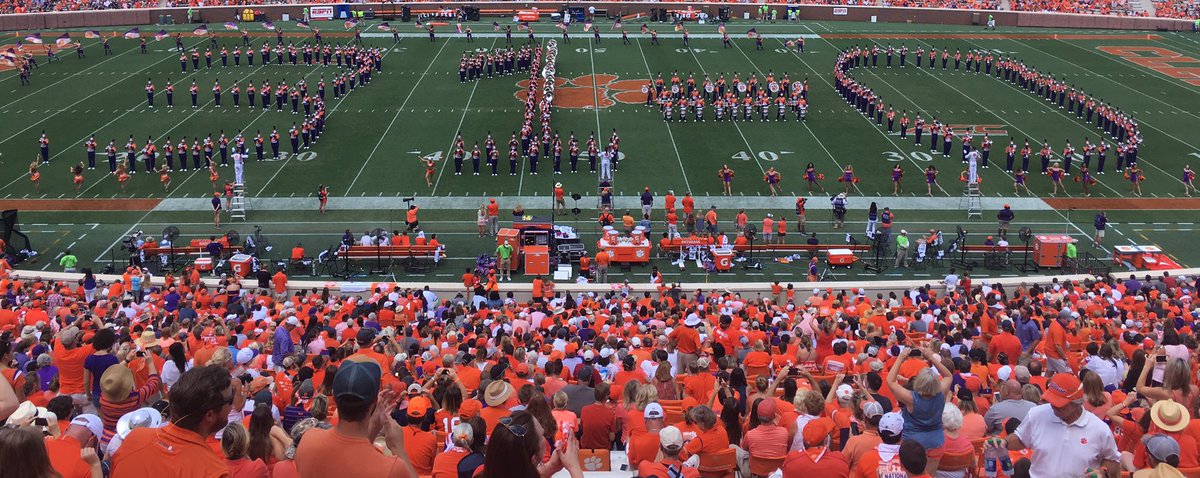 SonofSamIAm's tweet photo. Hey, @OhioStAthletics, in case you forgot.......
@SonsOfClemson @ClemsonFB @CollegeGameDay #Champs2016 https://t.co/VoG12Ibemr