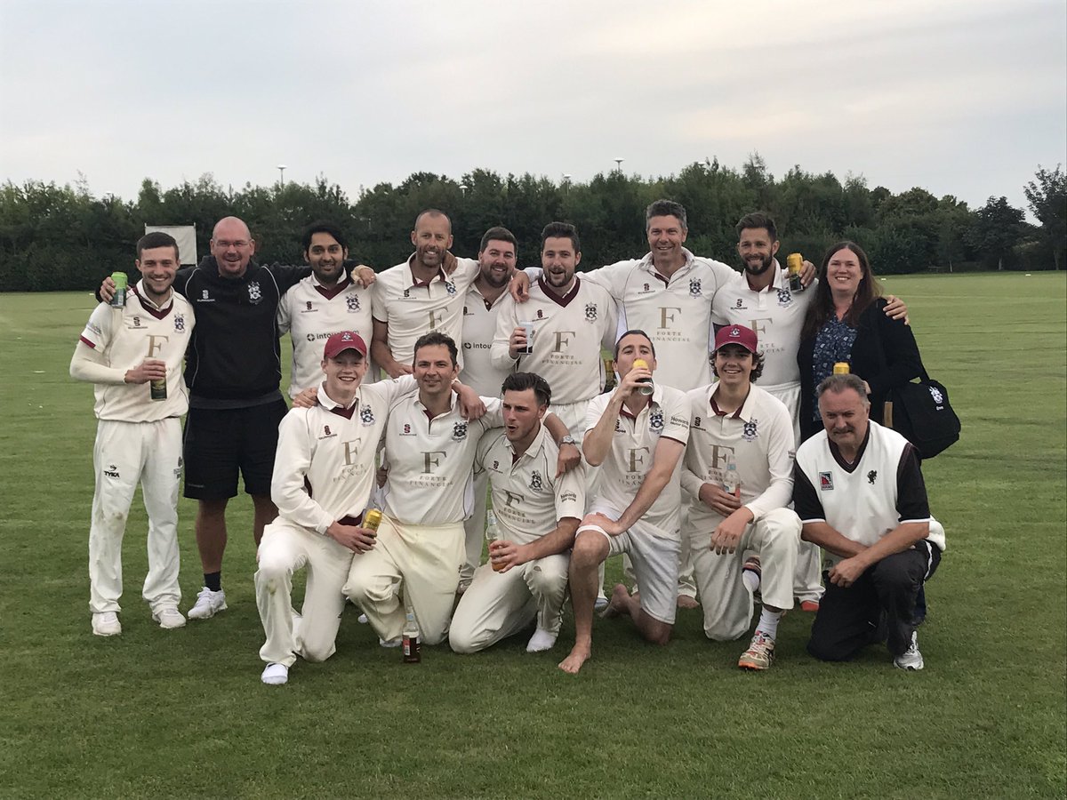 wsmcricketclub's tweet photo. League Champions 🏆🏆👍🍺🍺🍺 https://t.co/bX4UrbnabO