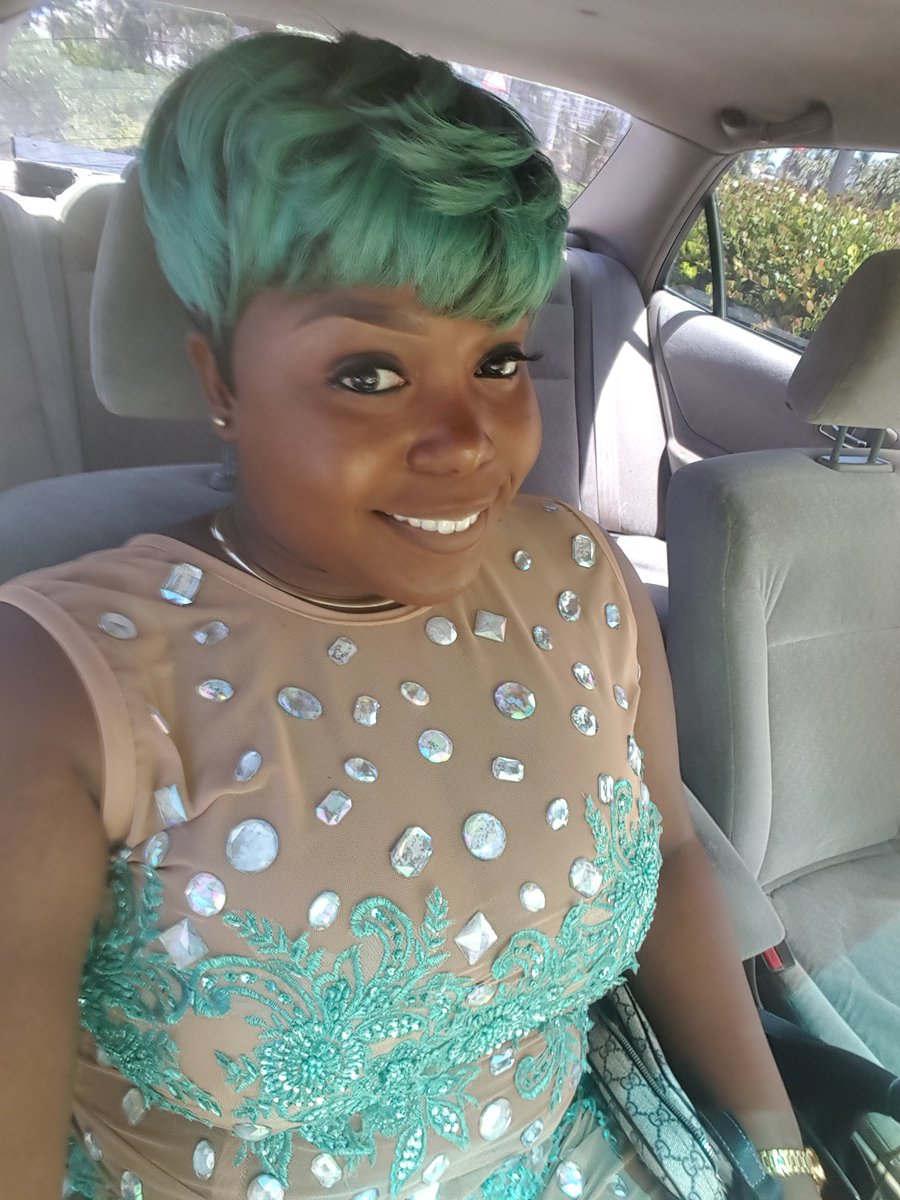 ebony_242's tweet photo. Wedding flow https://t.co/Td1oHHYGxl
