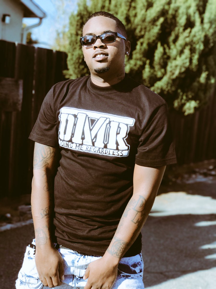 GAGEUNDA's tweet photo. #DMR #DoingMeRegardless https://t.co/LkyvTWuqob