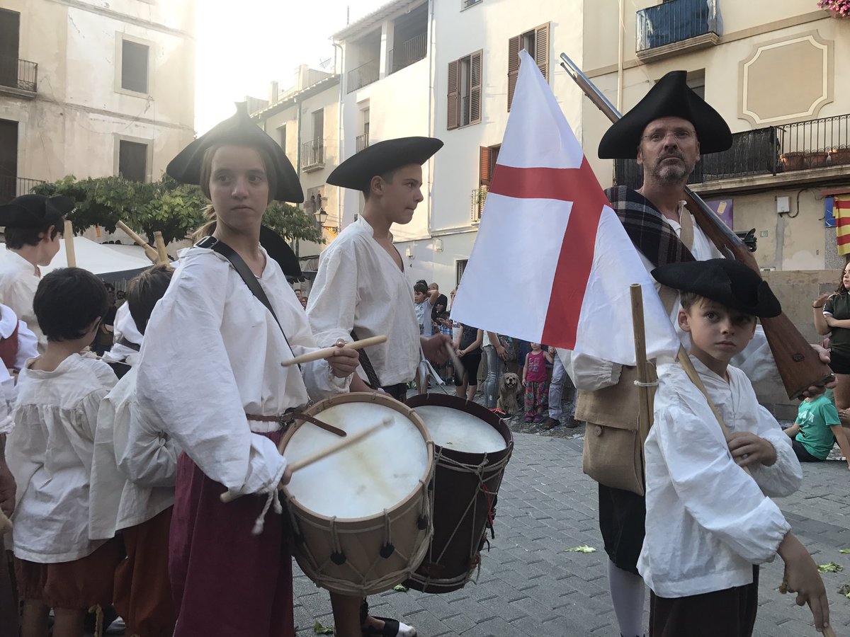 MCopons's tweet photo. Batalla i captura del capità Maria i el Roig d'Esparreguera #FestaMiquelets #Aulesa https://t.co/kJk54SCYJb