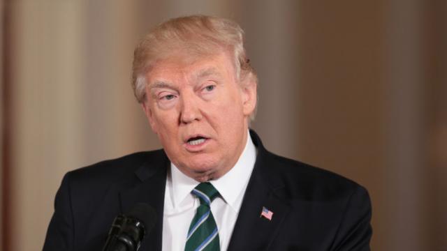thehill's tweet photo. #BREAKING: Justice Department contradicts Trump: There's no evidence Obama wiretapped Trump Tower https://t.co/UbVi0vaCBO https://t.co/uMvf8obRyn