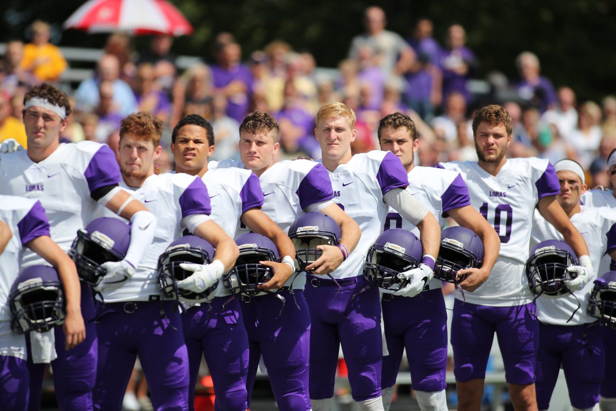 LorasCollegeFB's tweet photo. LET'S PLAY FOOTBALL! // #GoDuhawks #d3football https://t.co/HjyHV3NnAH