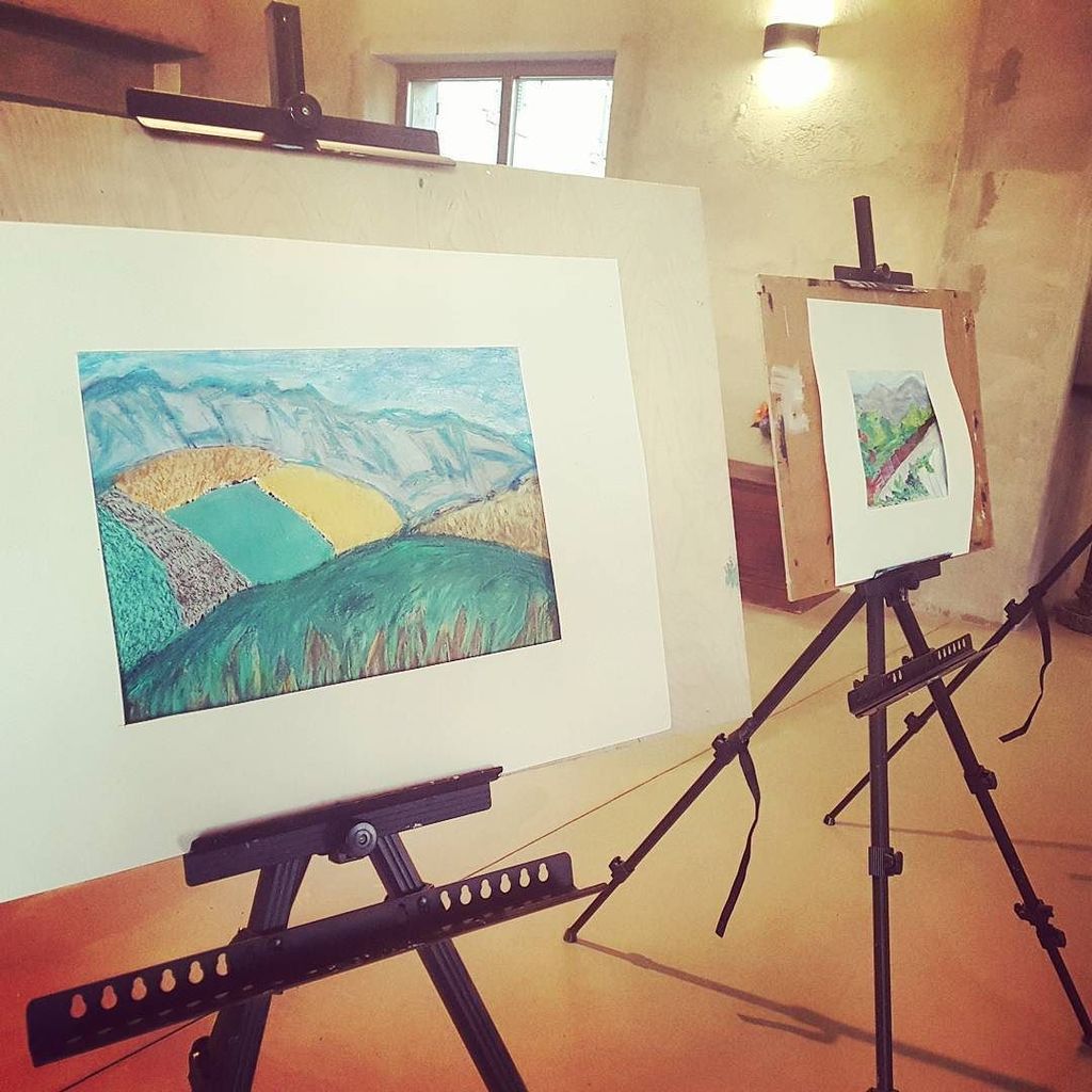 ParadisoStudio's tweet photo. A very productive week was had this week despite the heavy heat &amp; hot sun ☀

Thank you to all our wonderful guests… https://t.co/76Nts0Cmti https://t.co/qZRPbbJgbX