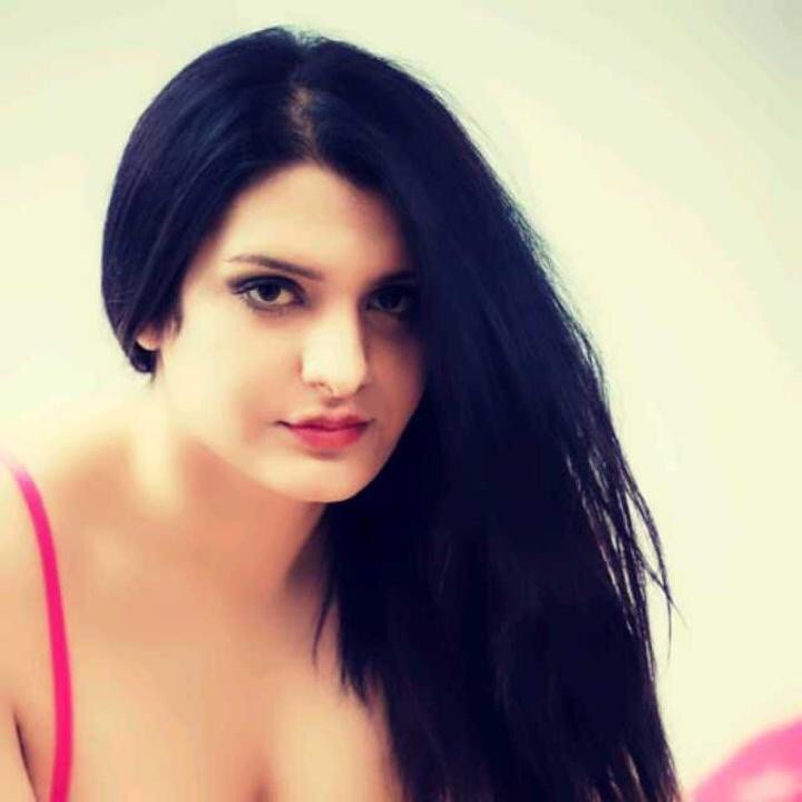 🙌 YASSS It's time for #liveme's show Haifa chi chi : liveme.com/media/liveshor… good