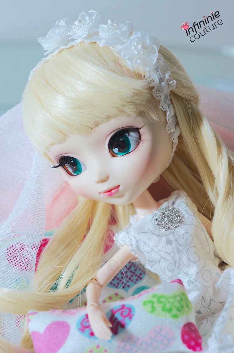 InfininieCoutur's tweet photo. Pullip HaHa is my Modonna/Aphrodite 😍
#pullip #doll #dollphotography #Pulliphaha #Italy #Italian #travel #dollcollector #toy #toycommunity https://t.co/WoNSFYVveC