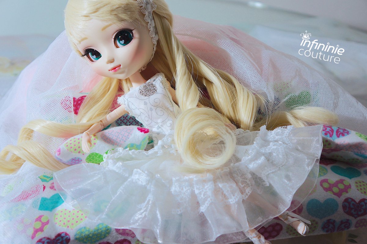 InfininieCoutur's tweet photo. Pullip HaHa is my Modonna/Aphrodite 😍
#pullip #doll #dollphotography #Pulliphaha #Italy #Italian #travel #dollcollector #toy #toycommunity https://t.co/WoNSFYVveC