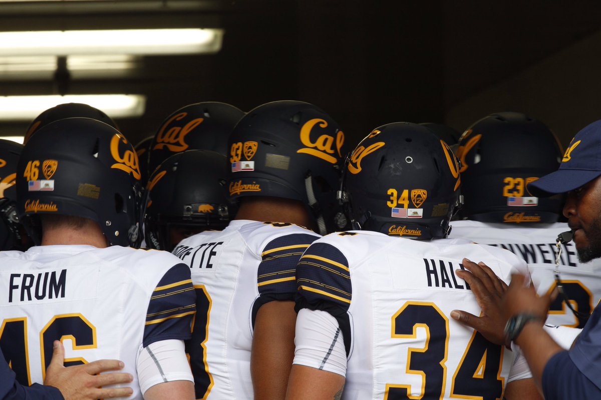 jayaphoto's tweet photo. Cal v UNC
#ncaafootball #goldenbears #CalBears https://t.co/E6fJmqodek