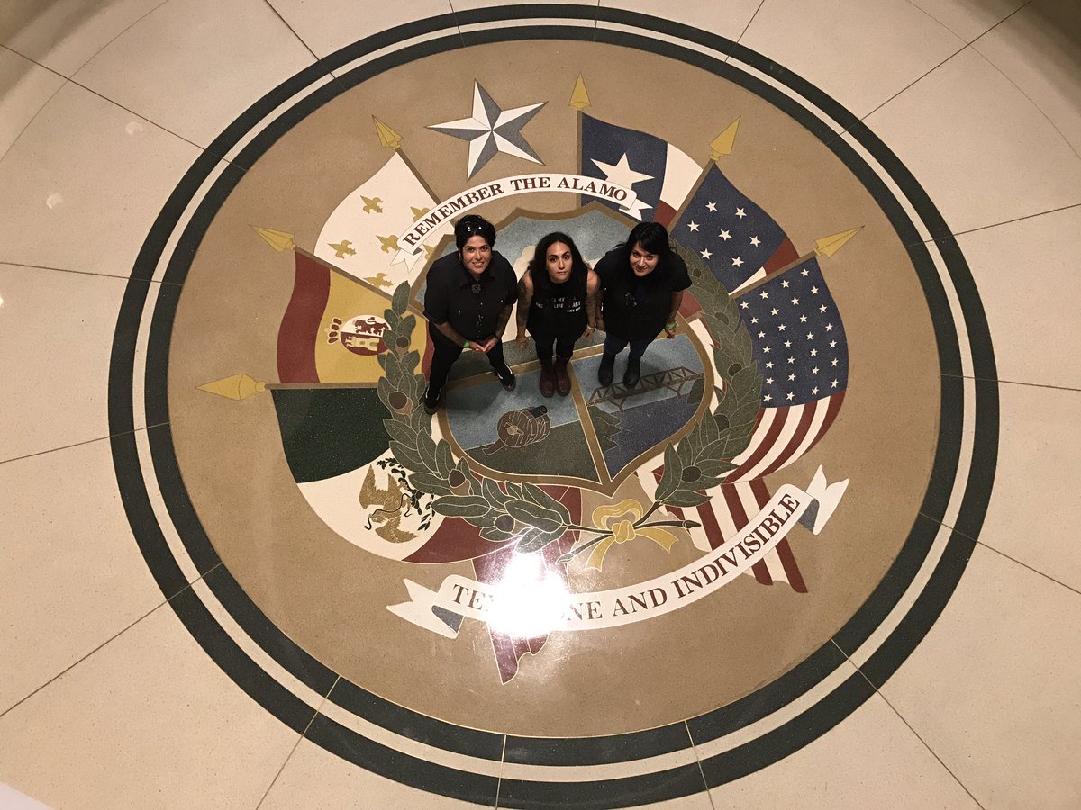 Girlinacoma's tweet photo. At the state capitol for the Unity March Against Hate &amp; White Supremacy. Stream our performance live at 1:30: https://t.co/Q9ivpolmd2 https://t.co/Zj8EUztogC