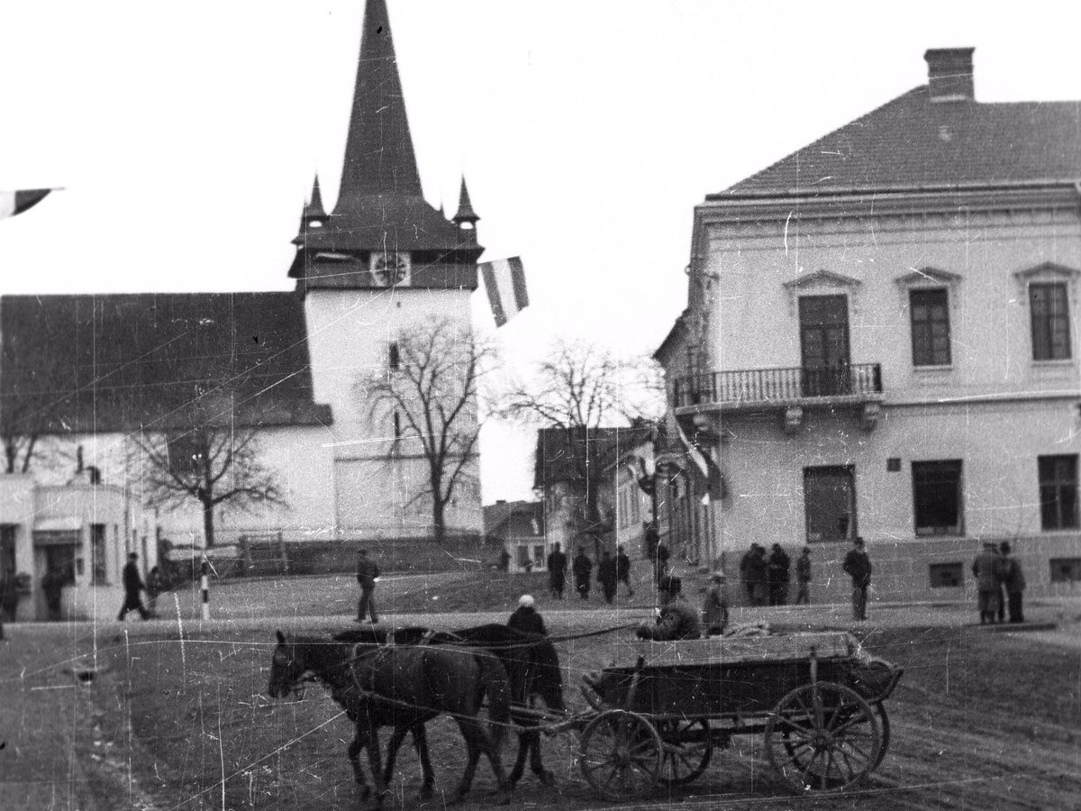 RegiKepek's tweet photo. Bánffyhunyad, #Transylvania | Huedin, now in #Romania after annexation at #Trianon. Briefly reunited with Hungary at 2nd Vienna Award https://t.co/pAbbewgFTk