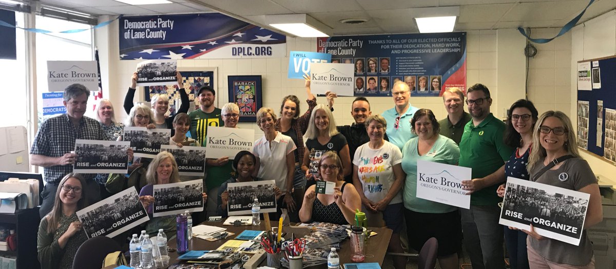 ORDems's tweet photo. Lane County Democrats are ready to #riseandorganize #OREGONize https://t.co/FpvrS1i8Vu