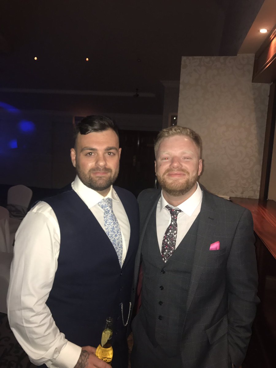 djryanmorgan's tweet photo. Good times for this boyos wedding 💃🏽💃🏽 https://t.co/E7WXiI6hHc