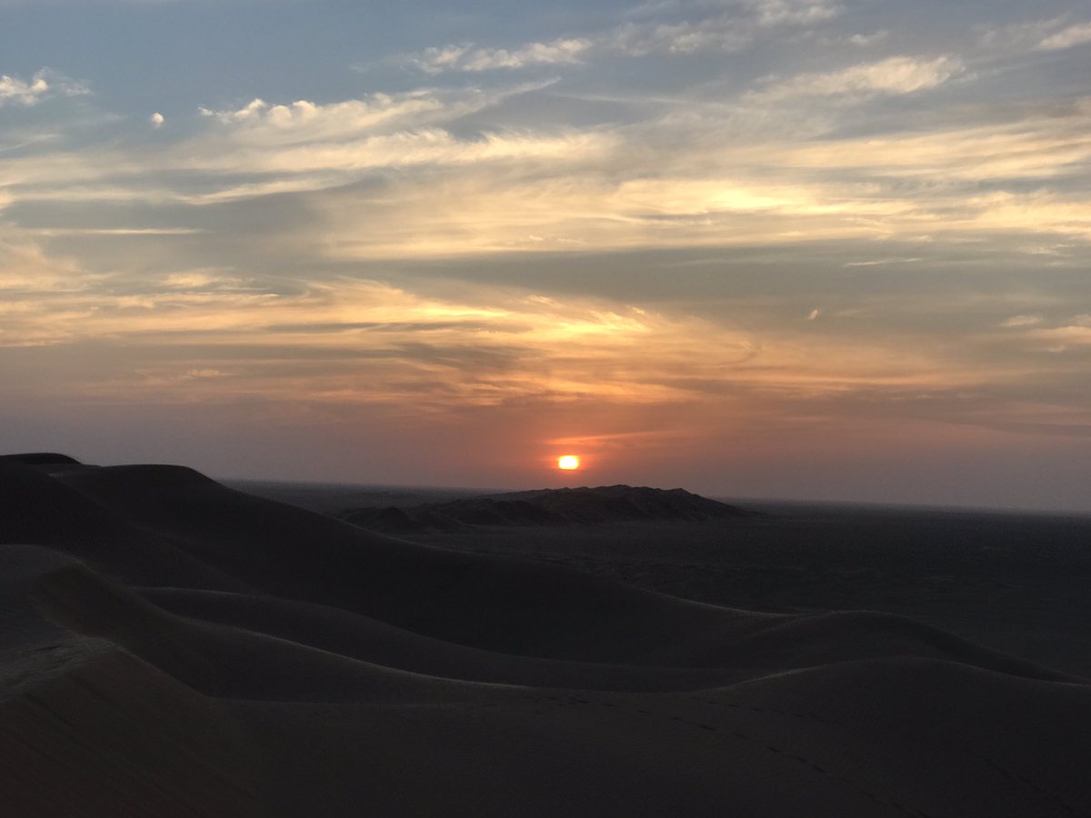 gosalahtour's tweet photo. #salala #oman #desert #sunset#germany #maskt #muscat#salalah4tourist ❤ #italiangroup #salalah4tourist #travelmiddleeast #desert https://t.co/rRZVnuCEBM