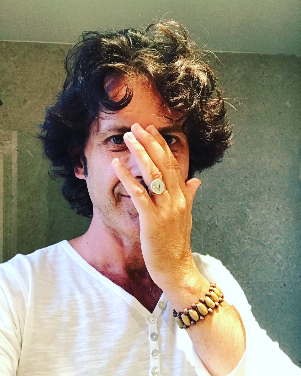 CotiOficial's tweet photo. toca viajar de madrid a #Toledo pq hacemos el último concierto d esta locura hermosa q fue la gira de #verano en españa
latiendo a full!! https://t.co/cFQhdBi4R0