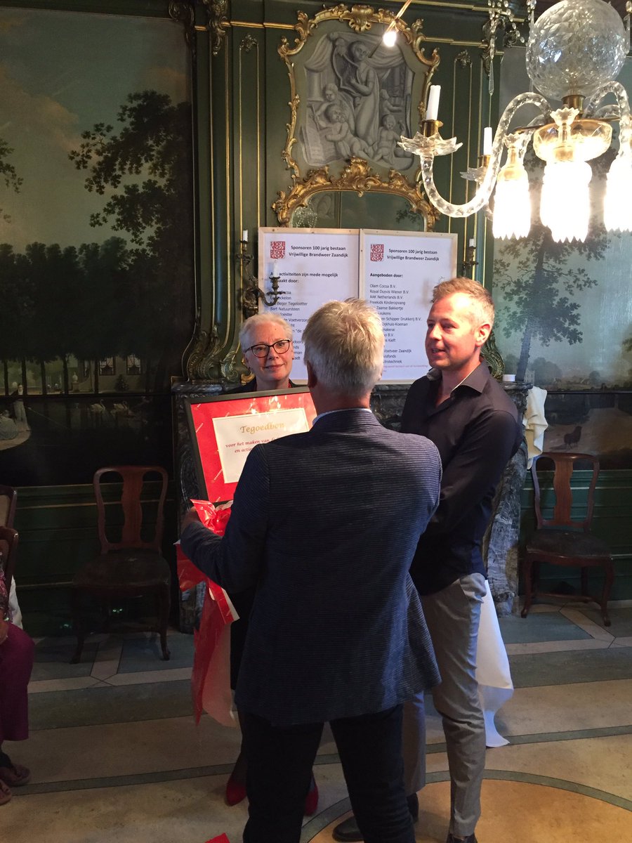 Van harte <a href="/Brw_Zaandijk/">Brandweer Zaandijk</a> met jullie 100 jarig jubileum! Ook na 100 jaar nog steeds springlevend en boordevol betrokken vrijwilligers! Top👍