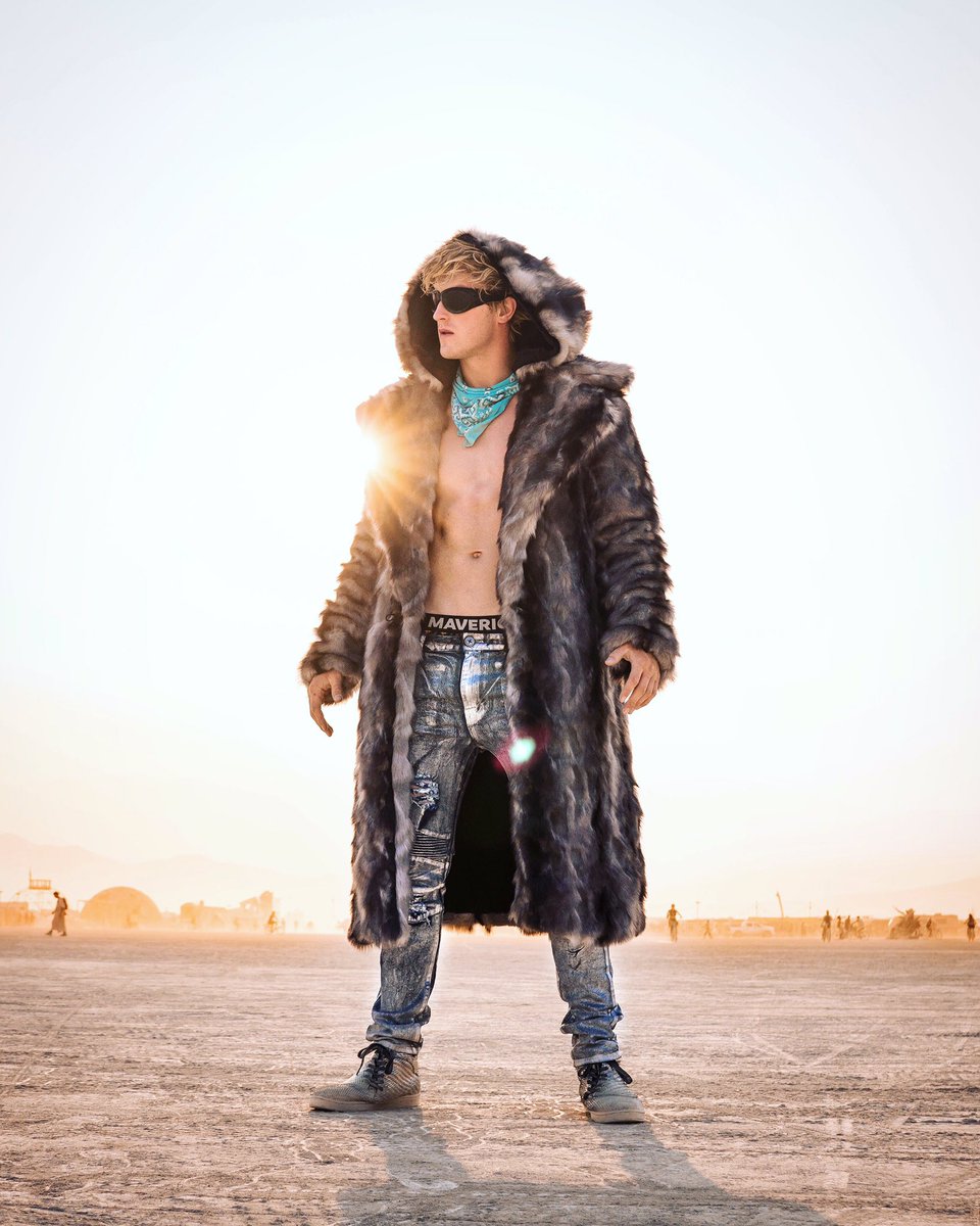 I'm the Burning Man cuz this coat hot af