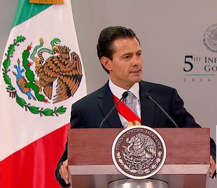 gerardogugo's tweet photo. El siglo XXI nos ha dotado de herramientas suficientes para hacer de éste, el mejor y de mayor avance para México. #5toInforme https://t.co/7MMOvUYMbV