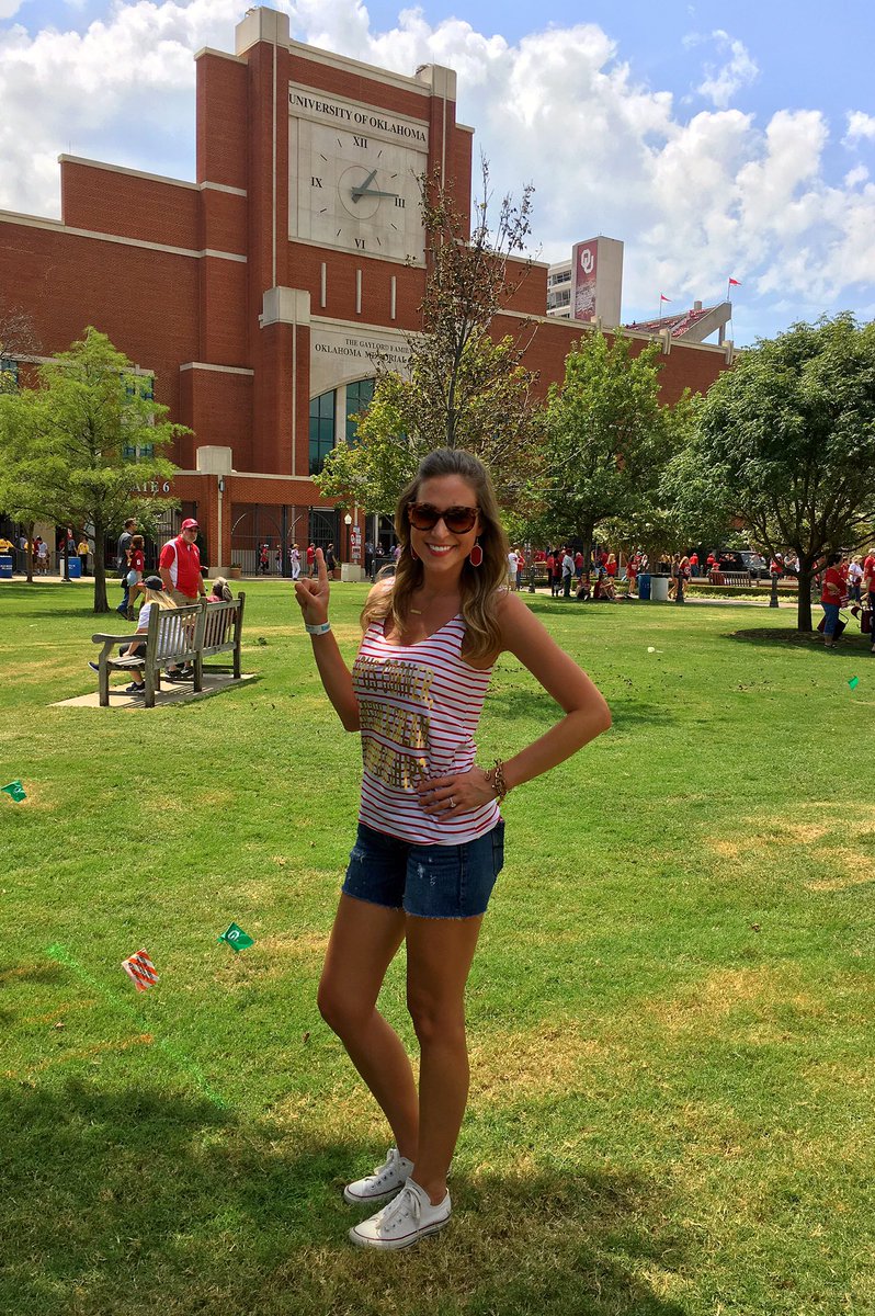 beingMsP's tweet photo. Boomer ❤️🏈☝🏼 https://t.co/UNe2AxztOY