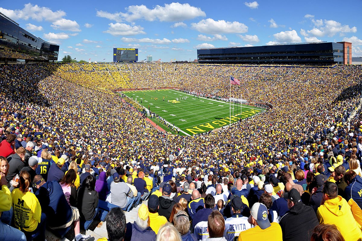 sportingintel's tweet photo. 273: straight home games that Michigan (US college football team) have had a crowd >100,000, dating back to 1975. Season starts today. Away. https://t.co/f2lg2scxo3