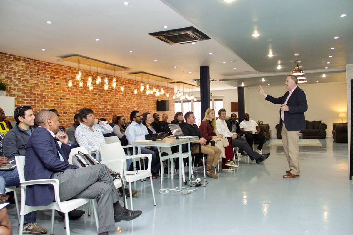 AzizaCoin's tweet photo. Thank you to @SoulSecured_AM for helping us capture beautiful moments from the #AzizaCoin event. https://t.co/hXcAaf8g6s