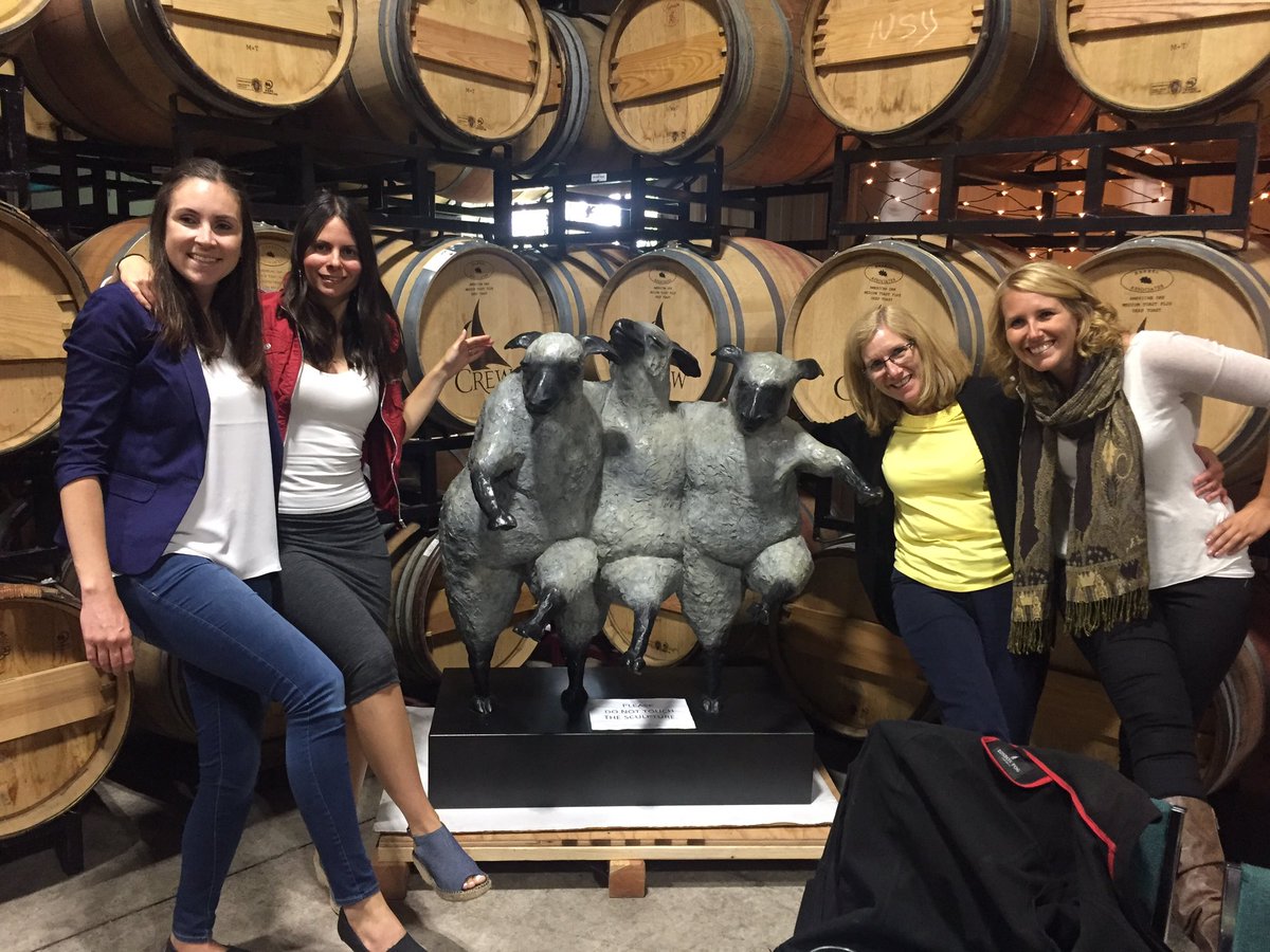 EmilyStry's tweet photo. Just #crewingaround with our new friends at CREW winery! https://t.co/KsqAOc3y5D